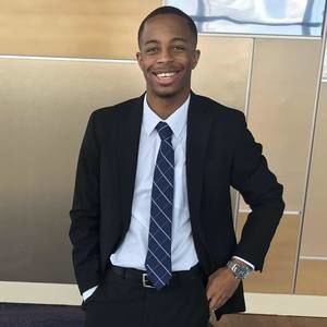 Meet your Posher, Darius